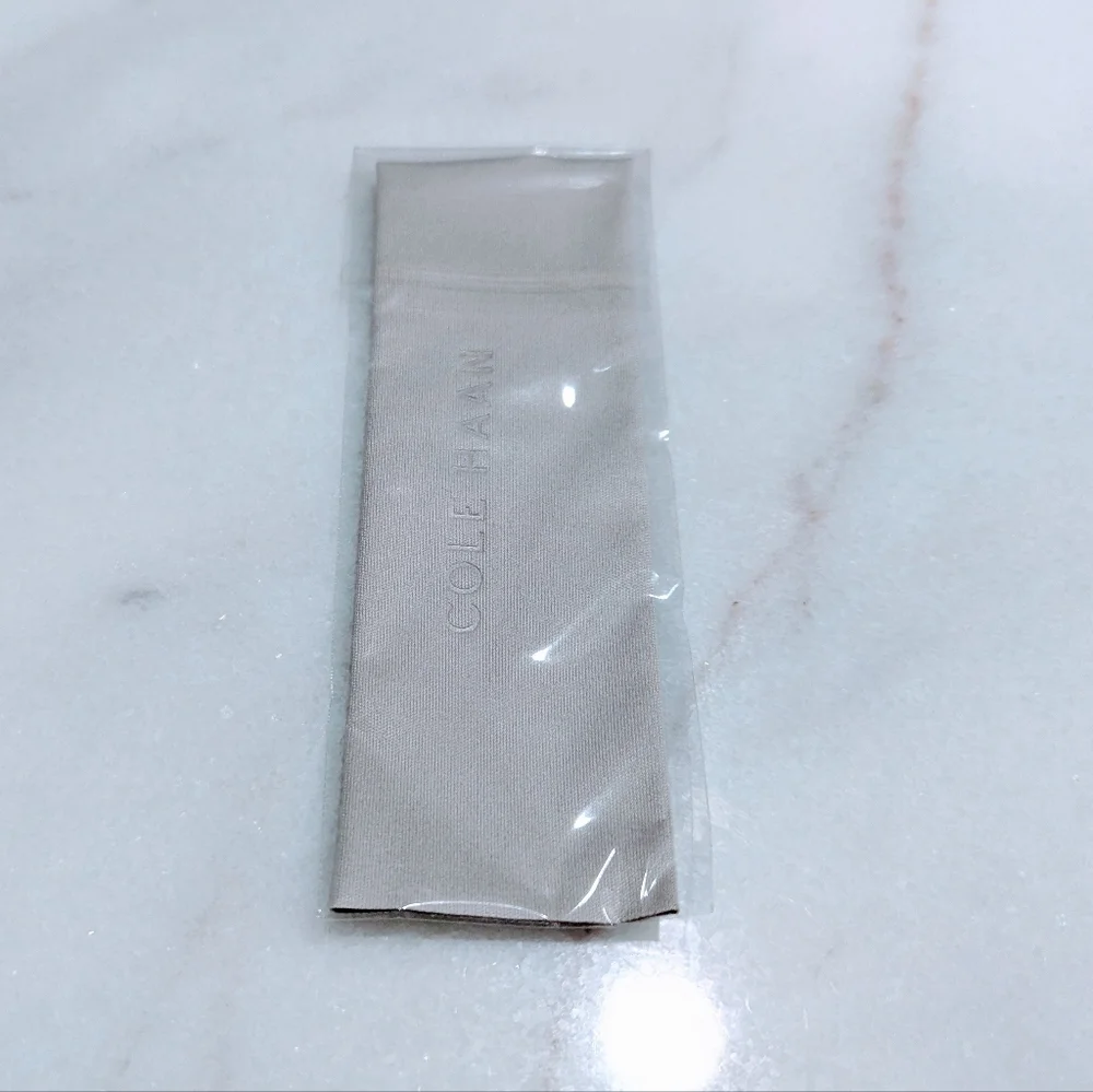 Cole Haan Glasses Case - Picture 4 of 4